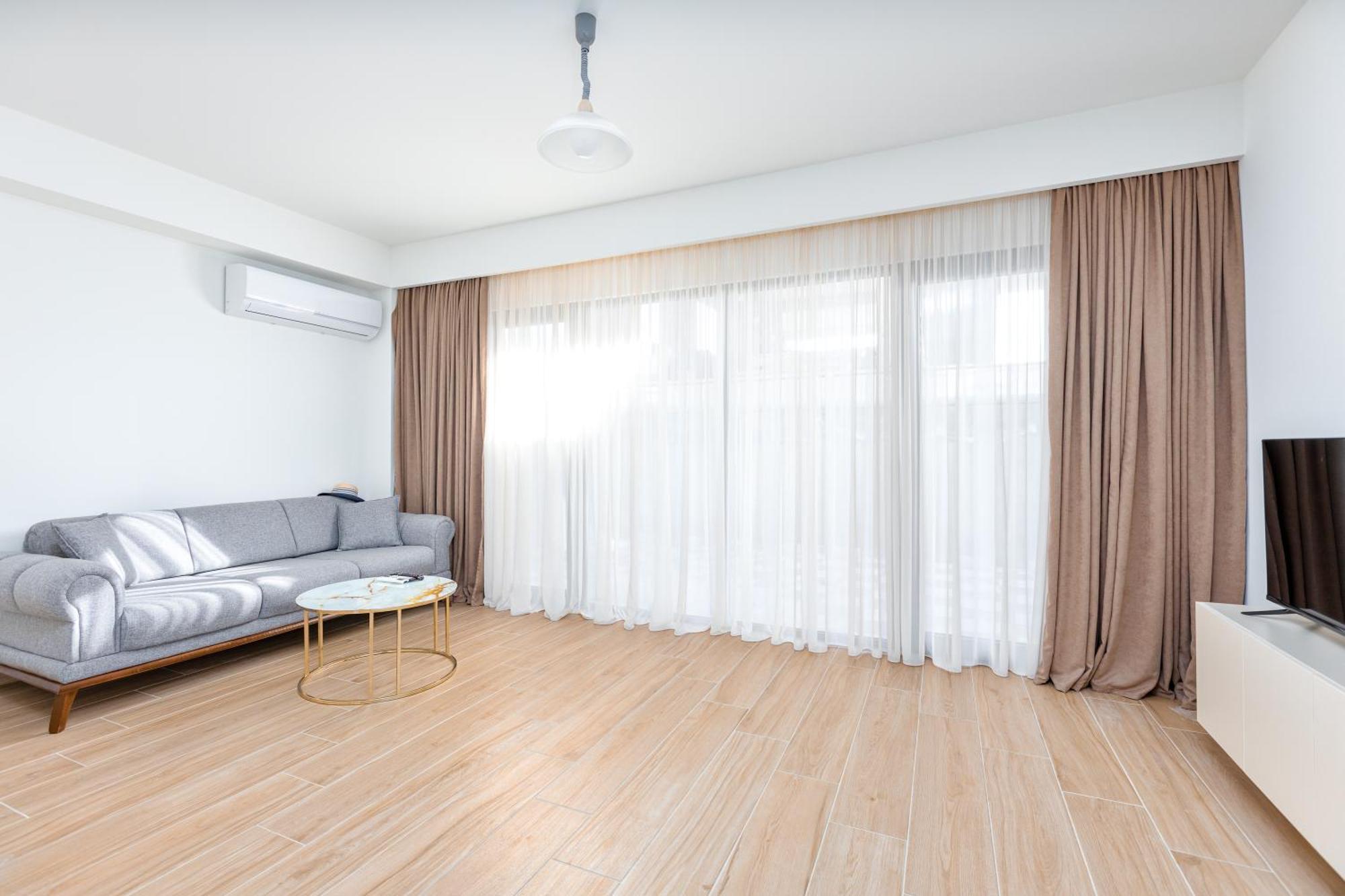 Fresh Air & Panoramic View Apartment
