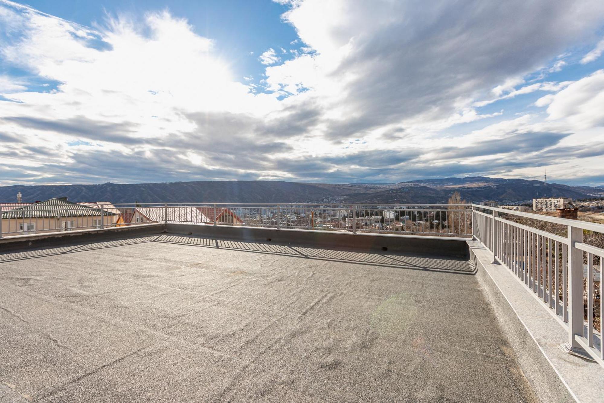 Fresh Air & Panoramic View *
